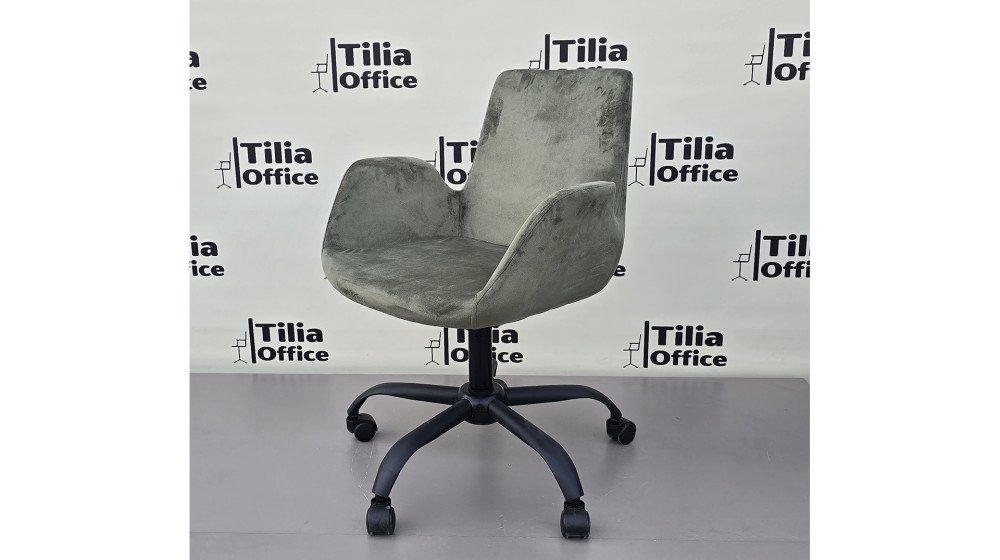 Maki Çalışma ve Çocuk Koltuğu Siyah Yonca Ayak Yeşil